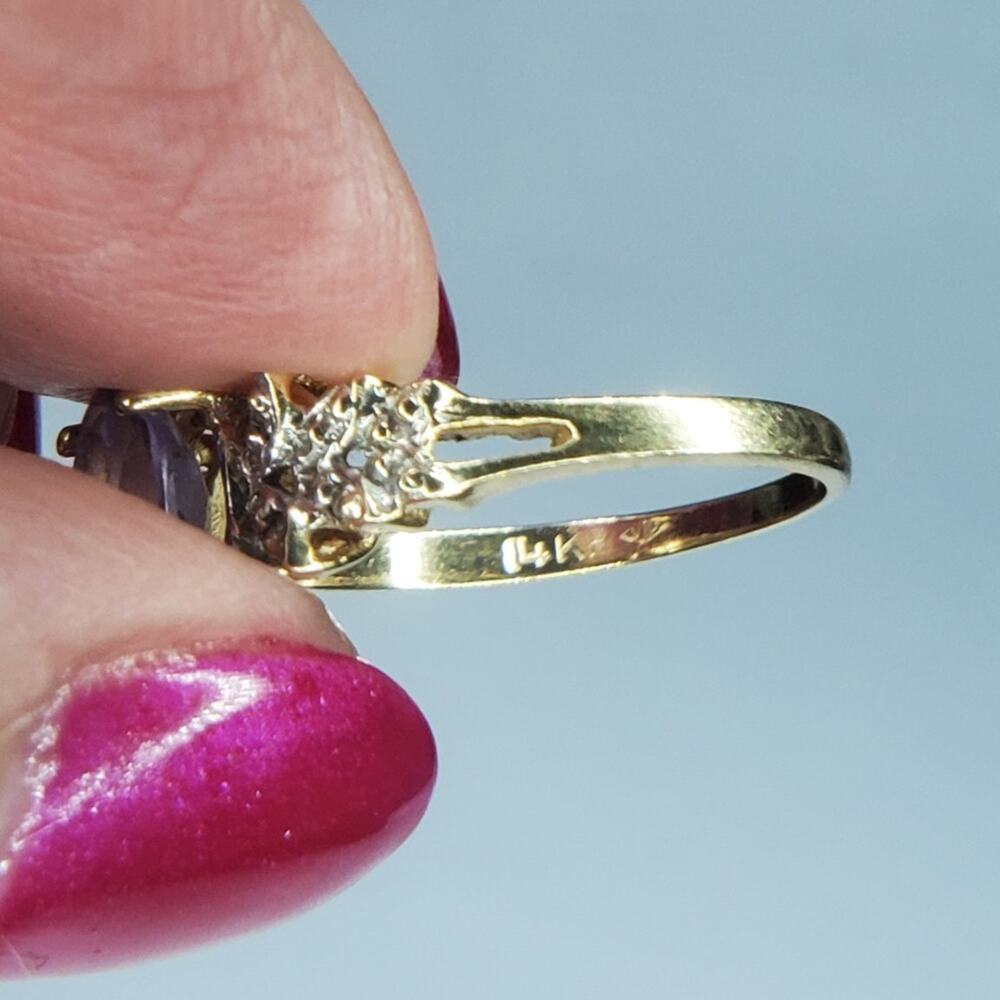 Vintage 14K Fine Yellow Gold Oval Amethyst Diamond Cocktail Ring - Picture 6 of 12